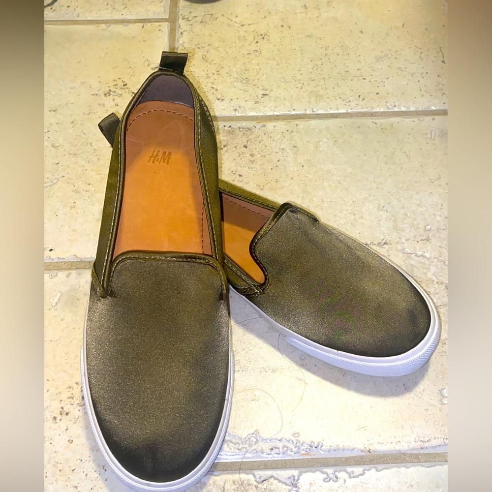 H&M shoes size 8